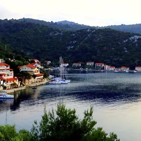 Graciela Apartment Lastovo